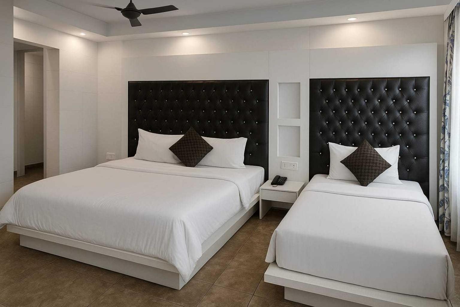 Super Hotel O Vivaan Residency Rohtak Esterno foto